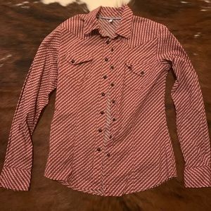 Women’s cinch button down